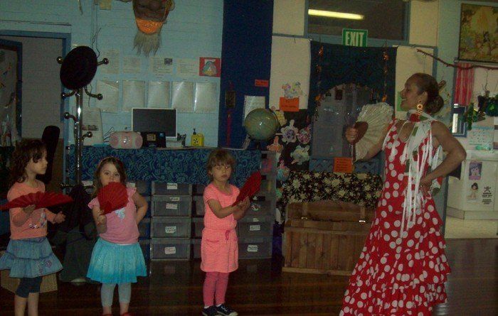 <center>Your Child Will Enjoy This Workshop That Mixes Dance, Art, Music, and Culture<center>